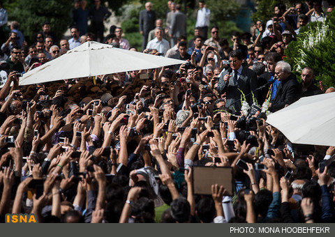 پیکر استاد «جلیل شهناز» در خانه ابدی آرام گرفت 